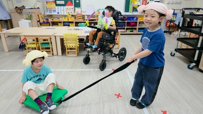 天鵝班04.25-05.07圖片