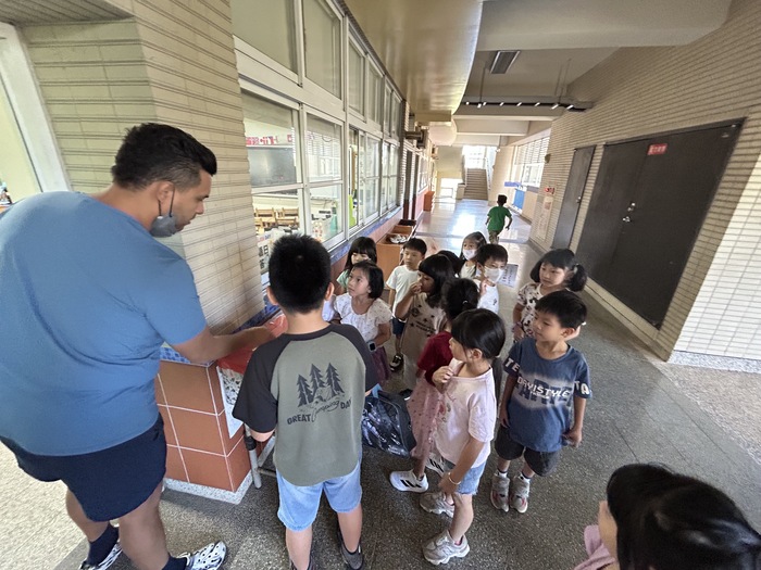 外師協助英語日抽獎